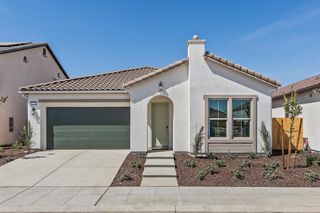 7210 W Ashcroft Avenue, Fresno, CA 93723