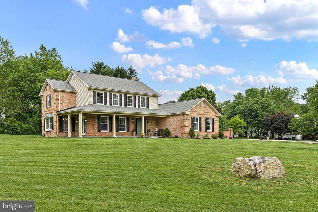 14 HIDDEN VALLEY DR, Newark, DE 19711