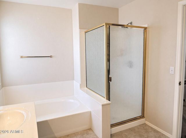 4309 E ROCKLEDGE Road, Phoenix, AZ 85044
