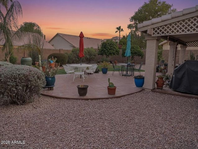 4309 E ROCKLEDGE Road, Phoenix, AZ 85044