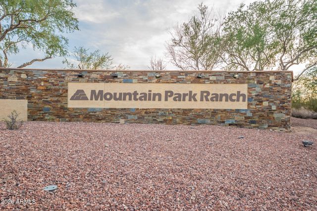 4309 E ROCKLEDGE Road, Phoenix, AZ 85044