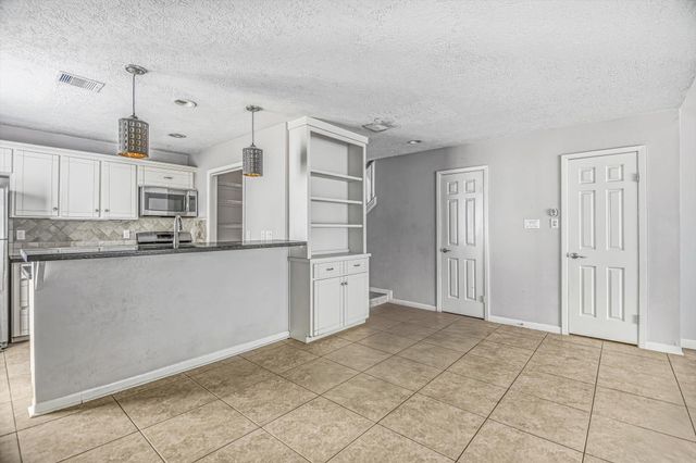 16235 Golf Club Drive, Crosby, TX 77532