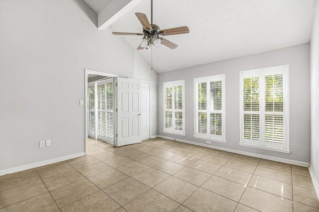 16235 Golf Club Drive, Crosby, TX 77532