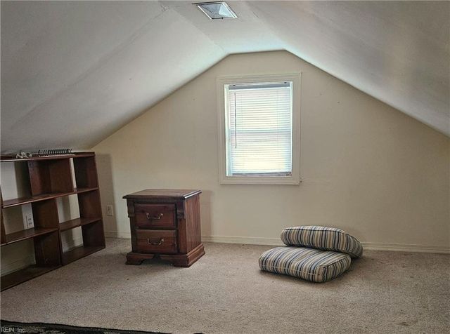 2 Boeing AVE, Hampton, VA 23669