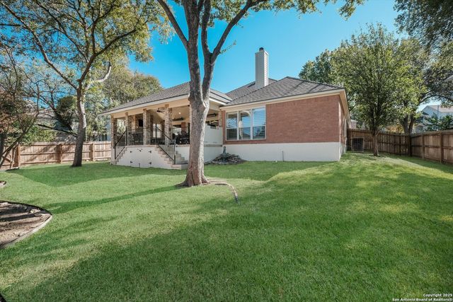 9115 Dapple Gray Ct, San Antonio, TX 78251