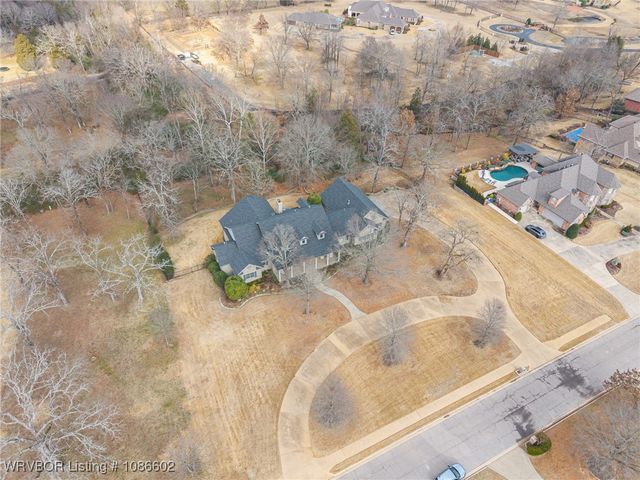 7001 Highland Park Drive, Fort Smith, AR 72916