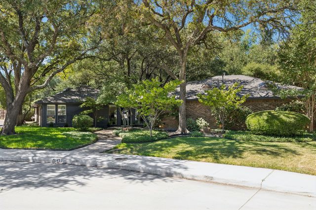 6542 Clearhaven Circle, Dallas, TX 75248