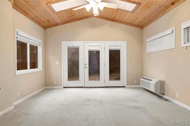 1505 Andrew Drive, St Louis, MO 63122