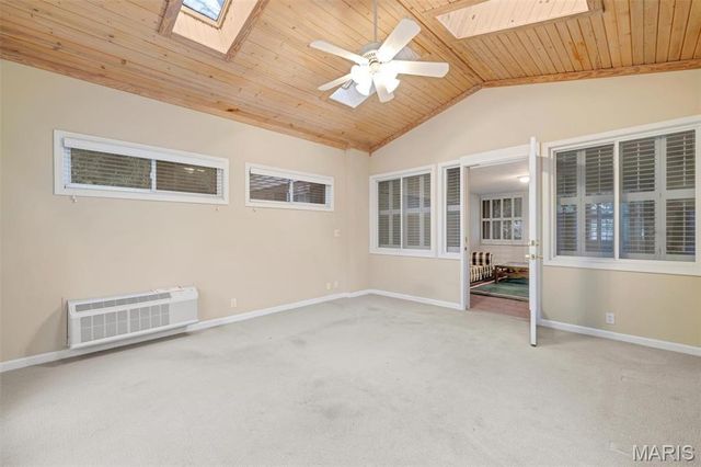 1505 Andrew Drive, St Louis, MO 63122