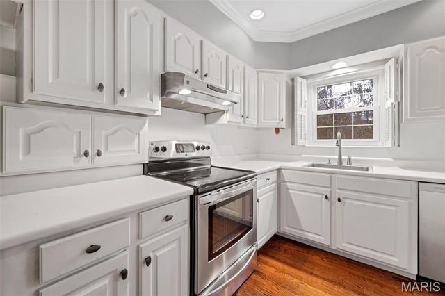 1505 Andrew Drive, St Louis, MO 63122