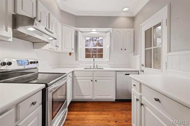 1505 Andrew Drive, St Louis, MO 63122