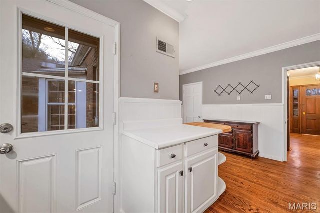 1505 Andrew Drive, St Louis, MO 63122