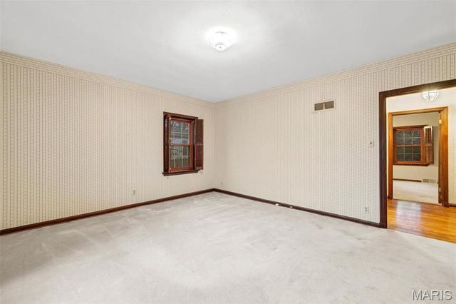 1505 Andrew Drive, St Louis, MO 63122