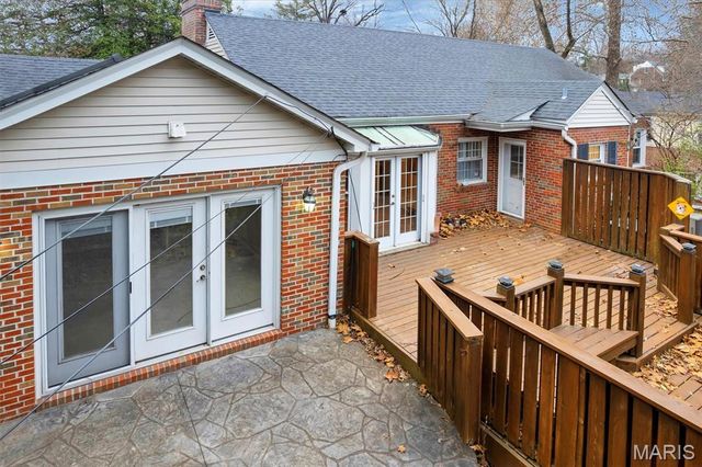 1505 Andrew Drive, St Louis, MO 63122