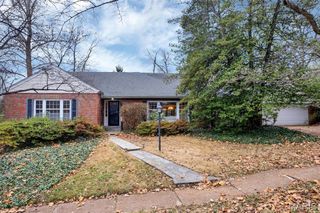 1505 Andrew Drive, St Louis, MO 63122