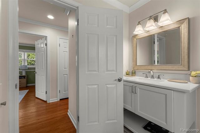 2640 Byrd Street, Dearborn, MI 48124