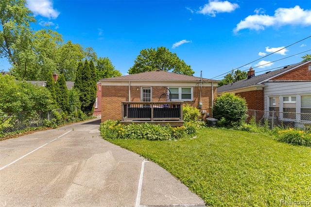 2640 Byrd Street, Dearborn, MI 48124