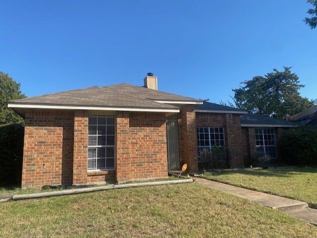 1512 Straus Road, Cedar Hill, TX 75104