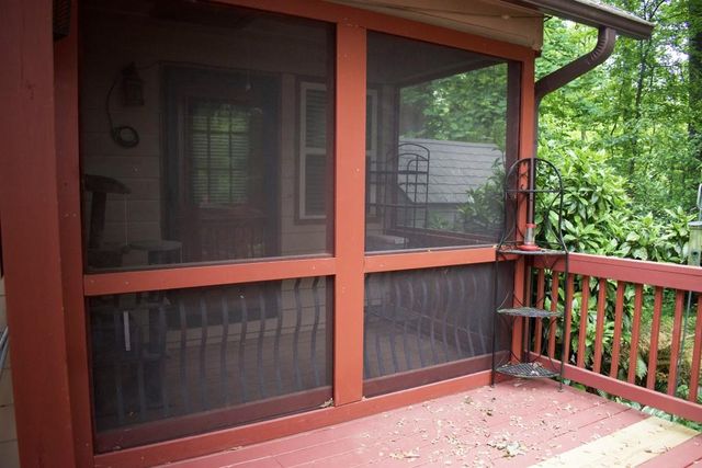 87 Maple Wood Lane, Cleveland, GA 30528