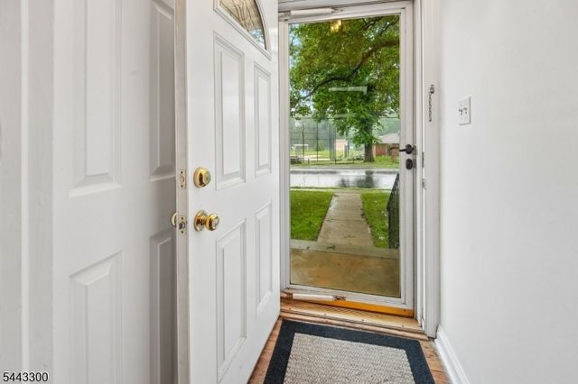 46 Lidgerwood Pkwy, Morristown Town, NJ 07960