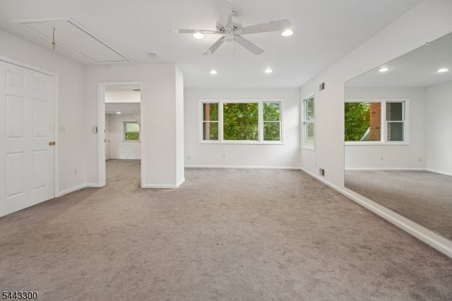 46 Lidgerwood Pkwy, Morristown Town, NJ 07960
