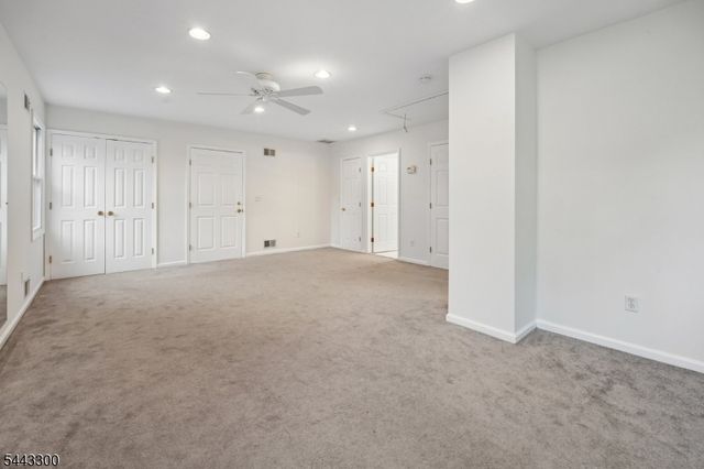 46 Lidgerwood Pkwy, Morristown Town, NJ 07960