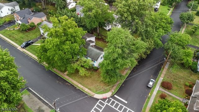 46 Lidgerwood Pkwy, Morristown Town, NJ 07960