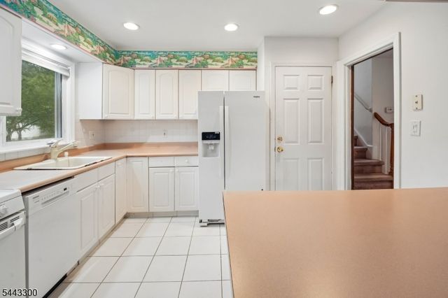 46 Lidgerwood Pkwy, Morristown Town, NJ 07960