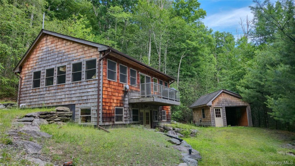 225 Hatchery Road, Forestburgh, NY 12777