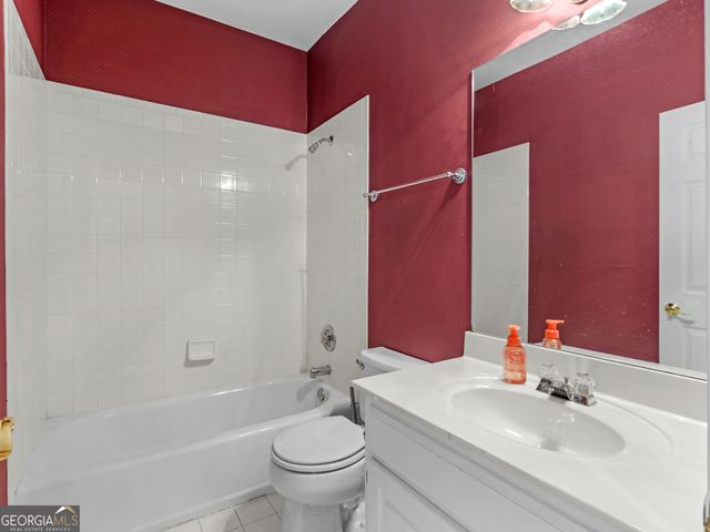 63 Gleneagles Drive, Fayetteville, GA 30215