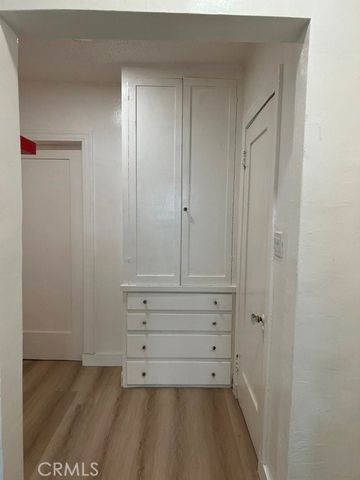 9912 La Tuna Canyon, Sun Valley, CA 91352