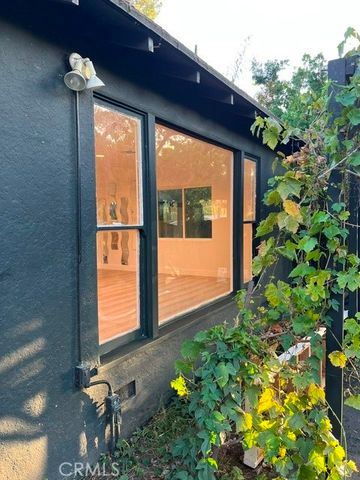 9912 La Tuna Canyon, Sun Valley, CA 91352
