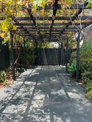 9912 La Tuna Canyon, Sun Valley, CA 91352
