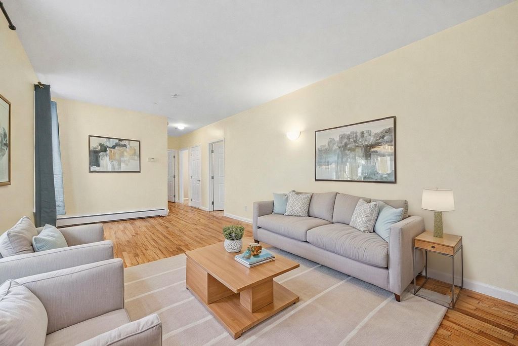 231 W 148th St Apt 4M, New York City, NY 10039