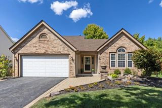 5706 Brook Hollow Drive, Hilliard, OH 43026