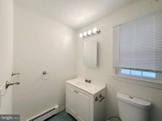 28 ROCKLEIGH DR, Ewing Twp, NJ 08628