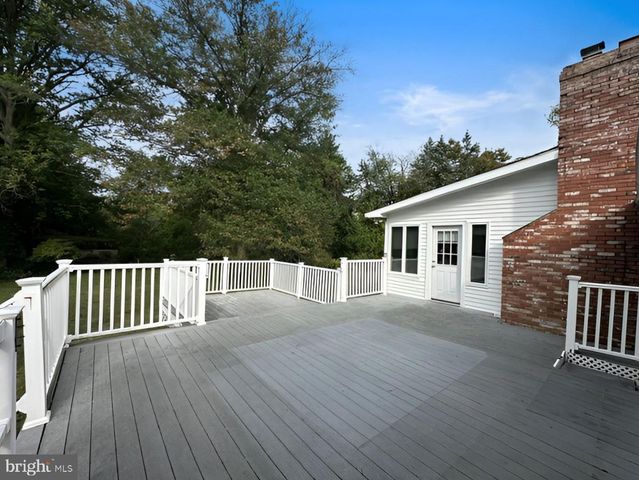 28 ROCKLEIGH DR, Ewing Twp, NJ 08628