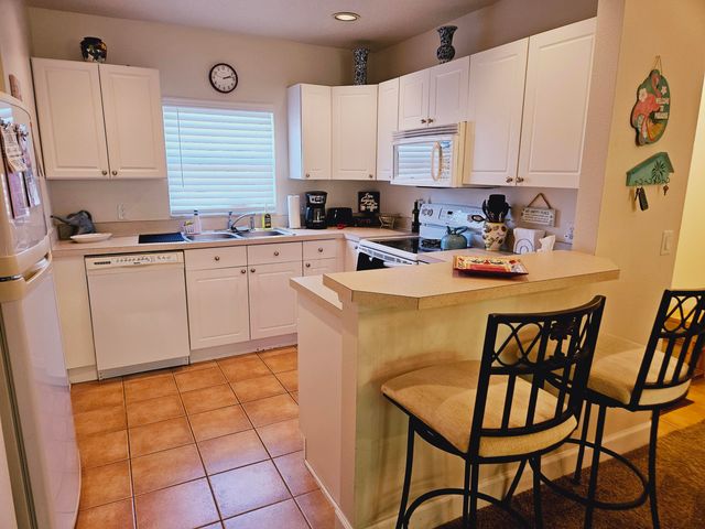 180 Portside Avenue 102, Cape Canaveral, FL 32920