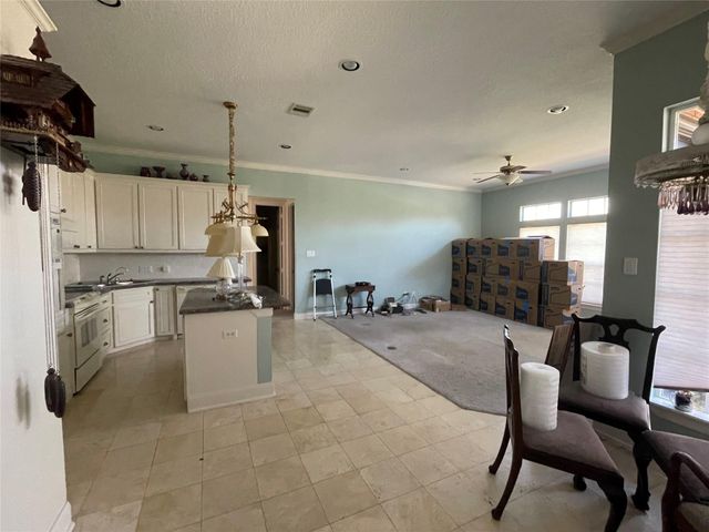33218 W Forest Court, Fulshear, TX 77441