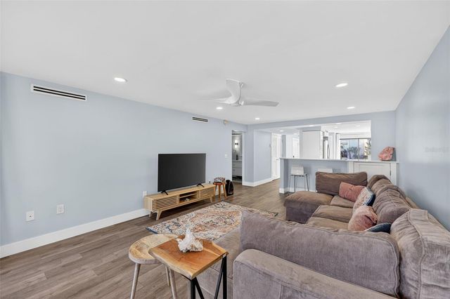 3805 E BAY DRIVE 201, Holmes Beach, FL 34217