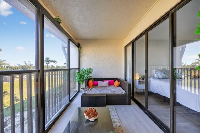 3805 E BAY DRIVE 201, Holmes Beach, FL 34217