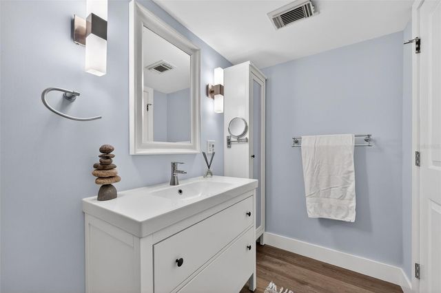 3805 E BAY DRIVE 201, Holmes Beach, FL 34217