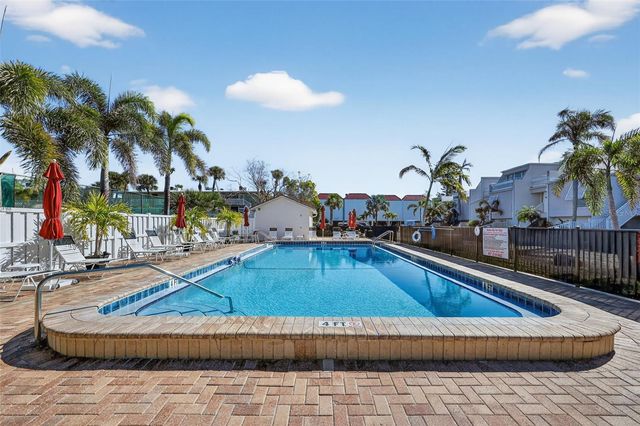 3805 E BAY DRIVE 201, Holmes Beach, FL 34217