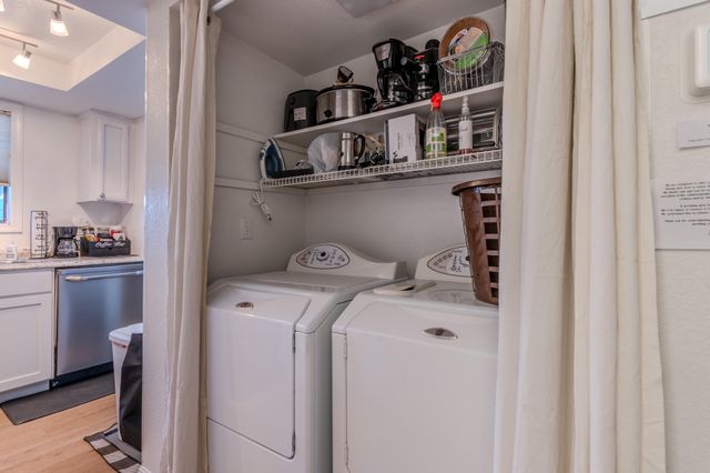 2215 Poplar Drive 2, Medford, OR 97504