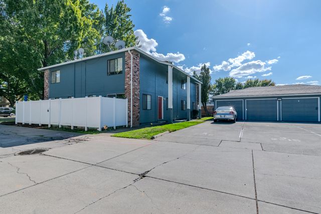 2215 Poplar Drive 2, Medford, OR 97504