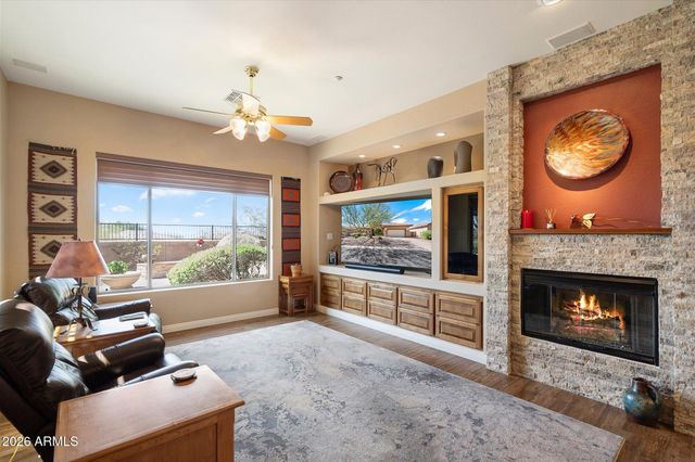 1811 W Wayne Lane, Anthem, AZ 85086
