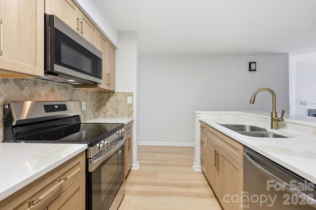 18801 Nautical Drive 304, Cornelius, NC 28031