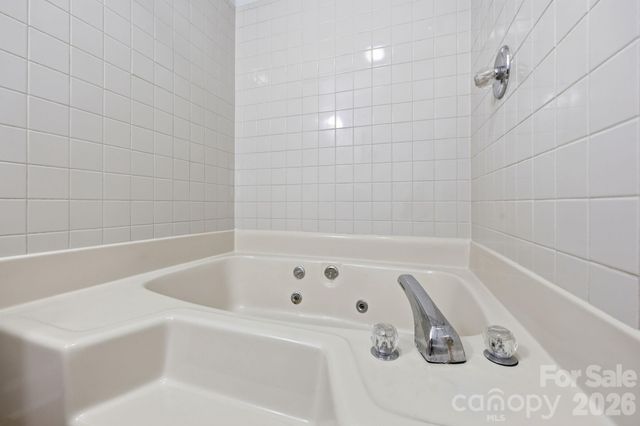 18801 Nautical Drive 304, Cornelius, NC 28031