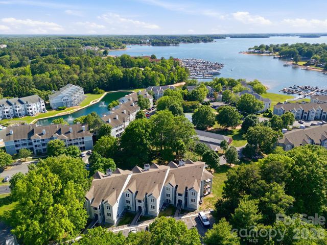 18801 Nautical Drive 304, Cornelius, NC 28031