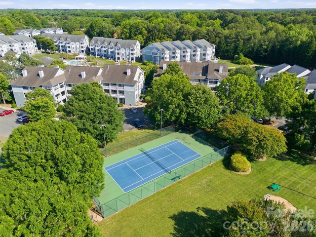 18801 Nautical Drive 304, Cornelius, NC 28031